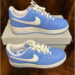 Women’s Nike Air Force 1’s ‘07